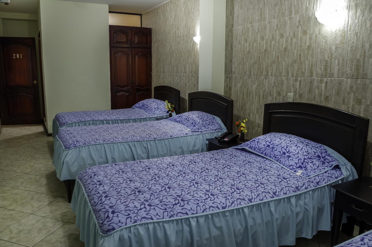 Hotel Oro Negro Puyo Kültér fotó