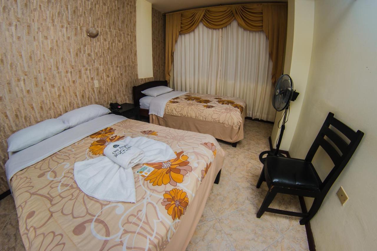 Hotel Oro Negro Puyo Kültér fotó